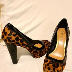 Jessican Simpson Cheetah pumps